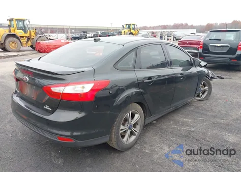 2014 Ford Focus Se z USA, uszkodzony, nr VIN 1FADP3F25EL275852